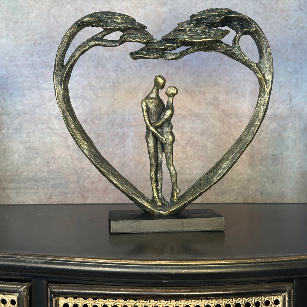 Couple Standing in Heart Tree Sculpture - Eternal Love
