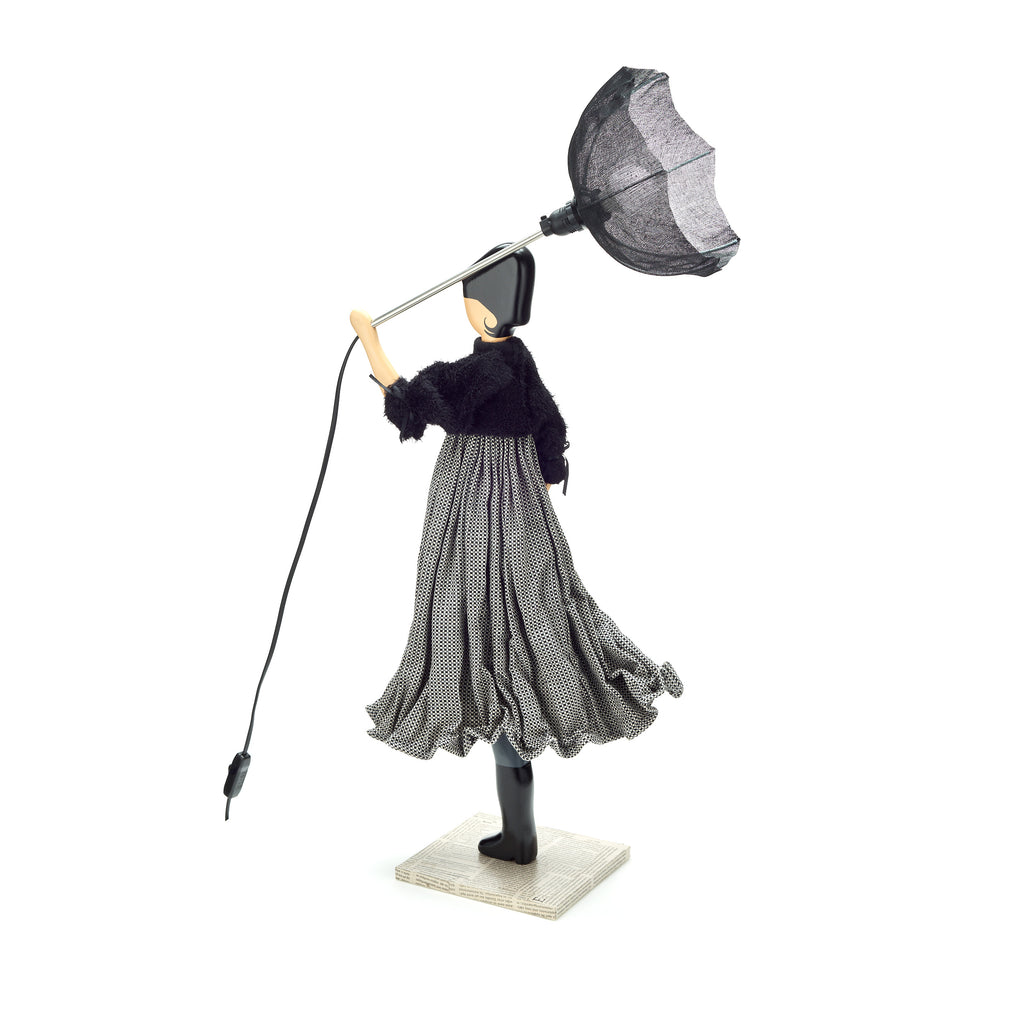 Mata Windswept Lady Lamp