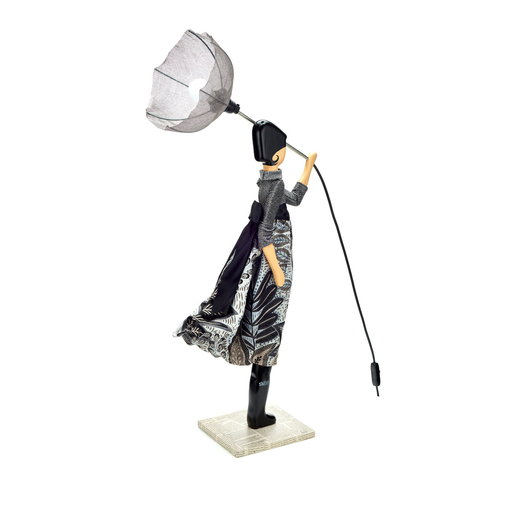 Saron Windswept Umbrella Lady lamp