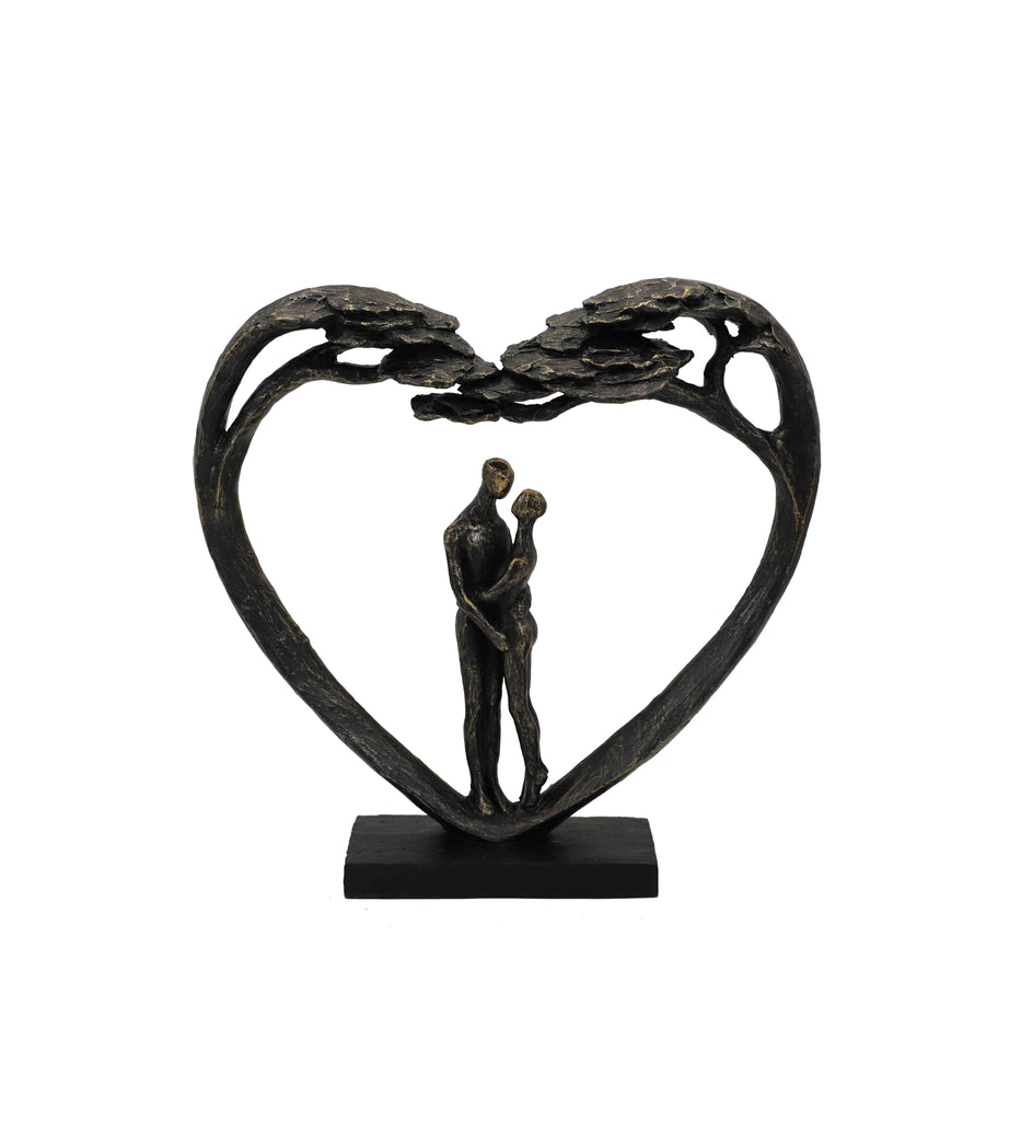 Couple Standing in Heart Tree Sculpture - Eternal Love