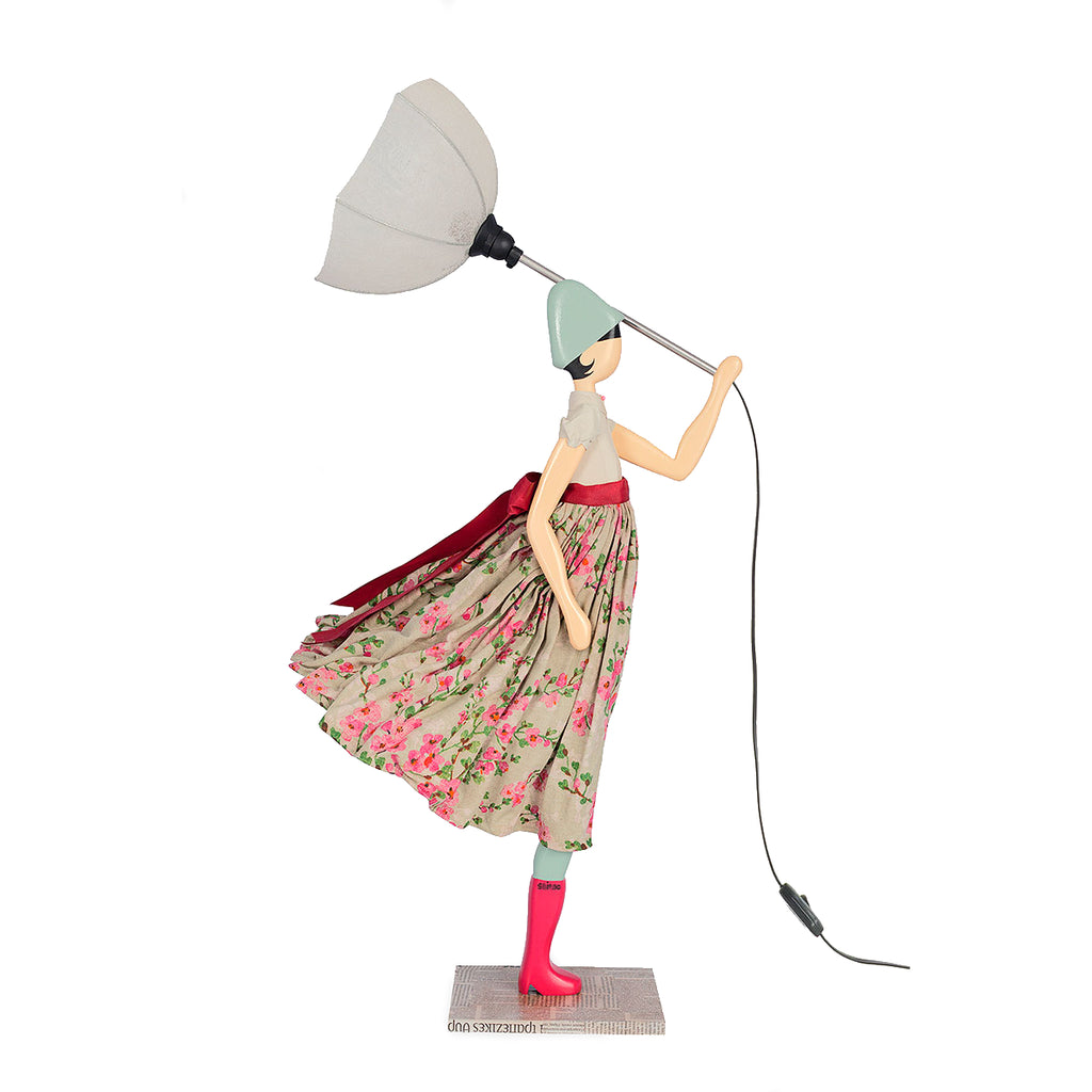 Skitso Lady Lamp with beige blouse and umbrella - Bentley's House of Gifts